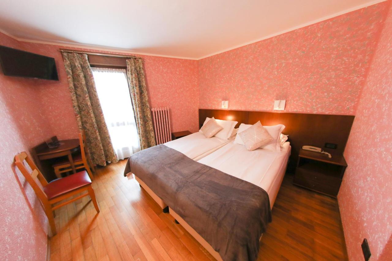 Hotel Sporting Breuil-Cervinia Dış mekan fotoğraf