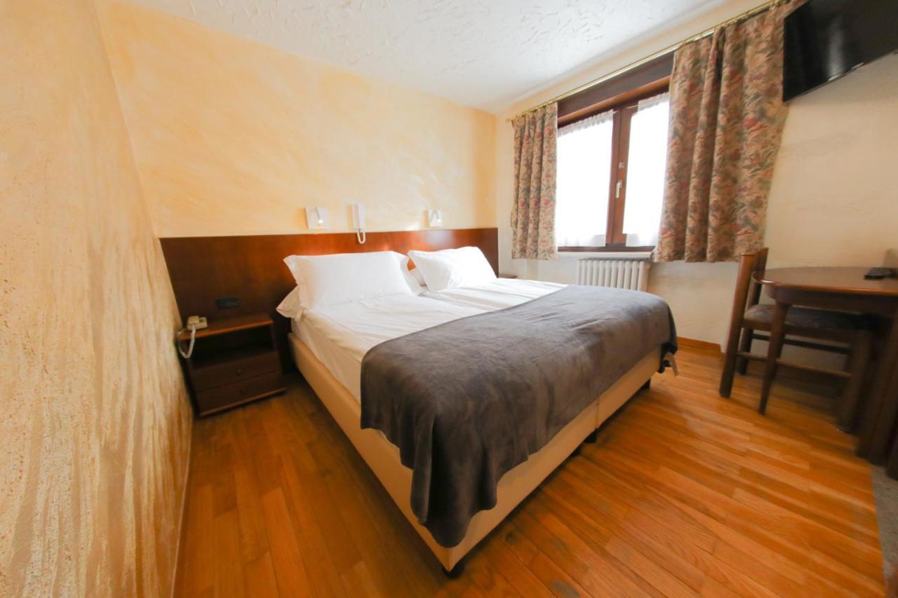 Hotel Sporting Breuil-Cervinia Dış mekan fotoğraf