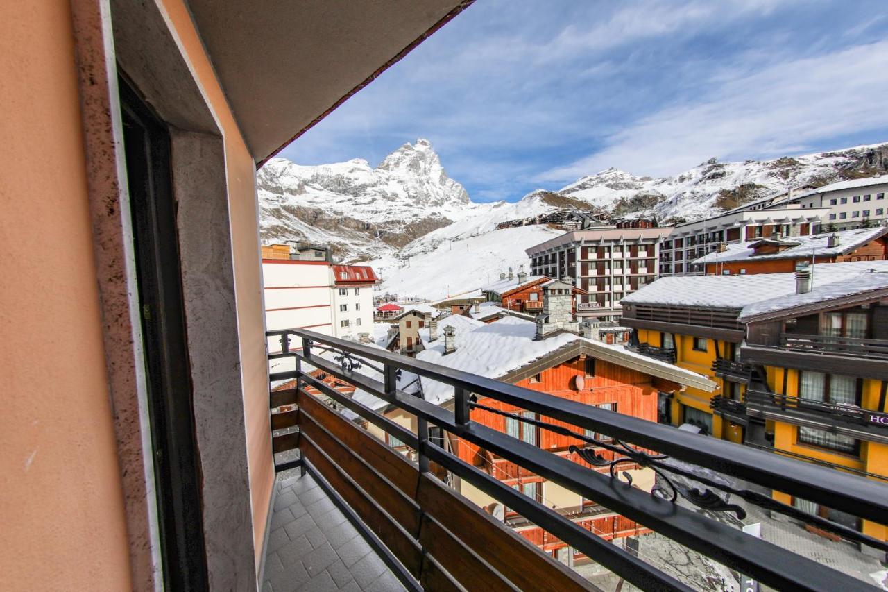 Hotel Sporting Breuil-Cervinia Dış mekan fotoğraf